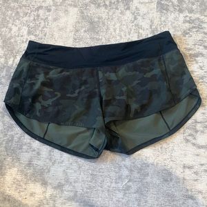 Lululemon Speed Up Short 2.5"